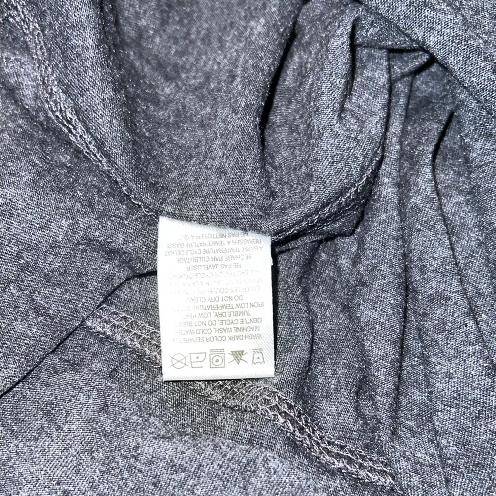 NWOT - RIVET61 Classic Gray Polo Shirt with Embroidered Chest Design - Picture 7 of 7